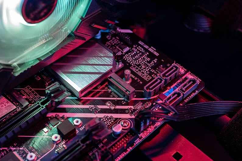 Signs That Your Motherboard Is Bottlenecking Your CPU: